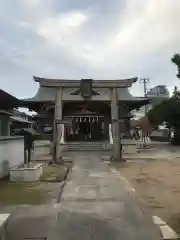 出世稻荷神社の鳥居