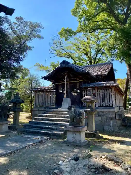稲葉神社の本殿・本堂
