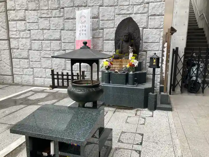 赤坂不動尊威徳寺(東京都)