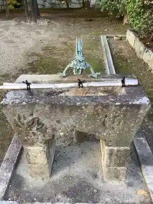 津島神社の手水舎