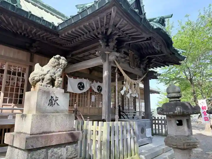 植田八幡神社の{uncategorized: "未分類", other: "その他", undefined: "問題あり", building: "その他建物", grave: "お墓", sacred_gate: "鳥居", guardian: "狛犬", statue: "像", buddha: "仏像", history: "歴史", nature: "自然", garden: "庭園", animal: "動物", pagoda: "塔", temizu: "手水舎", mountain_gate: "山門・神門", sanctuary: "本殿・本堂", subordinate: "末社・摂社", art: "芸術", scenery: "景色", jizo: "地蔵", ema: "絵馬", goshuin: "御朱印", omikuji: "おみくじ", items: "授与品その他", amulet: "お守り", goshuincho: "御朱印帳", eats: "食事", festival: "お祭り", votive_dance: "神楽", shichigosan: "七五三参", wedding: "結婚式", experience: "体験その他", initially: "初詣", around: "周辺", anti_infection: "感染症対策"}