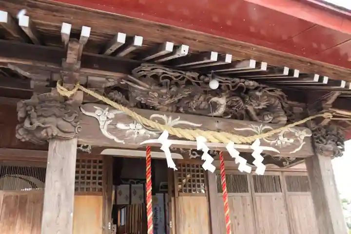 八幡神社の本殿・本堂
