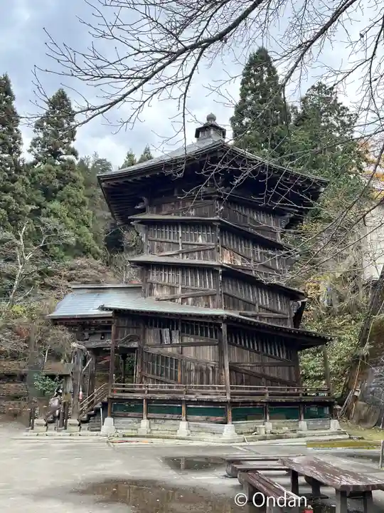 円通三匝堂(さざえ堂)(福島県)