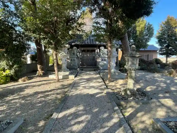 畠田神社の{uncategorized: "未分類", other: "その他", undefined: "問題あり", building: "その他建物", grave: "お墓", sacred_gate: "鳥居", guardian: "狛犬", statue: "像", buddha: "仏像", history: "歴史", nature: "自然", garden: "庭園", animal: "動物", pagoda: "塔", temizu: "手水舎", mountain_gate: "山門・神門", sanctuary: "本殿・本堂", subordinate: "末社・摂社", art: "芸術", scenery: "景色", jizo: "地蔵", ema: "絵馬", goshuin: "御朱印", omikuji: "おみくじ", items: "授与品その他", amulet: "お守り", goshuincho: "御朱印帳", eats: "食事", festival: "お祭り", votive_dance: "神楽", shichigosan: "七五三参", wedding: "結婚式", experience: "体験その他", initially: "初詣", around: "周辺", anti_infection: "感染症対策"}