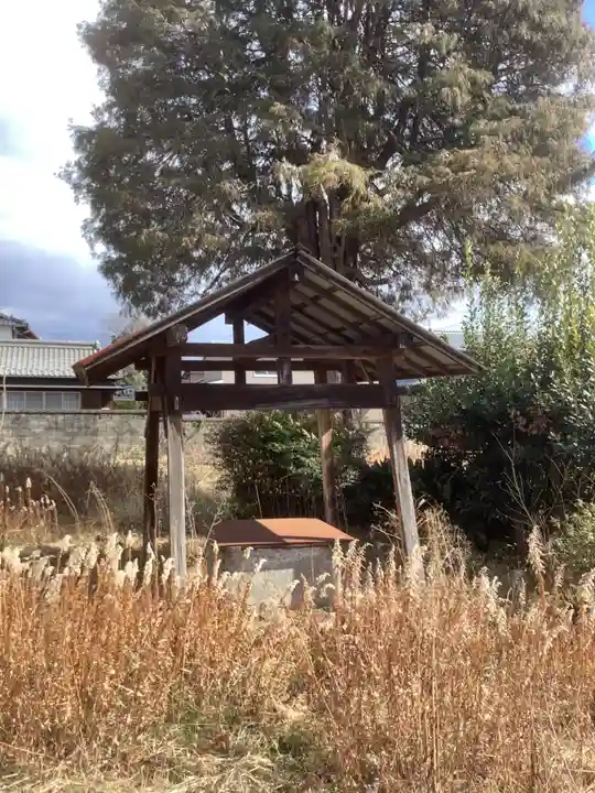 纐纈神社のその他建物
