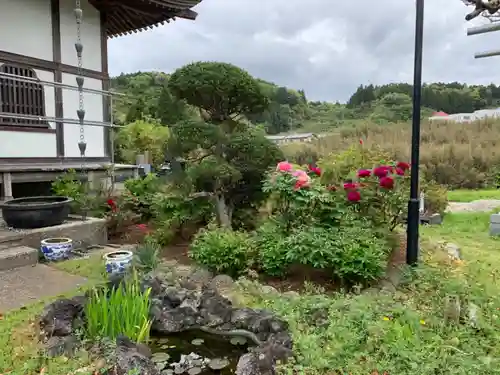 妙勝寺の庭園