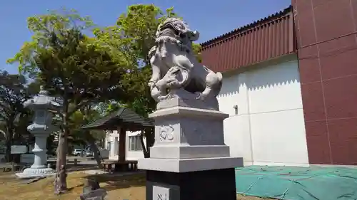 白老八幡神社の狛犬