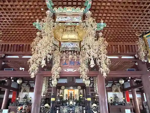 常楽寺の本殿・本堂