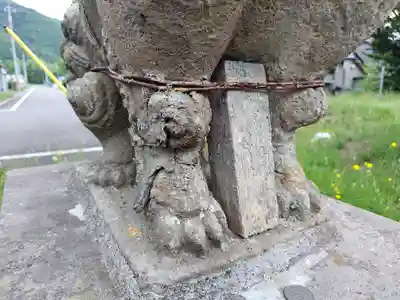 白瀧神社の狛犬