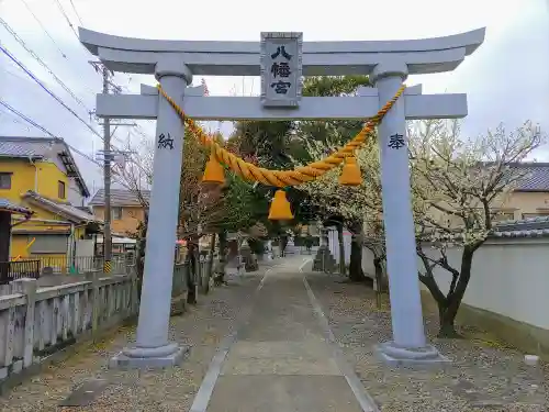 井内八幡宮の鳥居