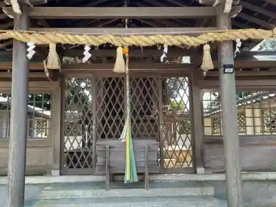入江神社の{uncategorized: "未分類", other: "その他", undefined: "問題あり", building: "その他建物", grave: "お墓", sacred_gate: "鳥居", guardian: "狛犬", statue: "像", buddha: "仏像", history: "歴史", nature: "自然", garden: "庭園", animal: "動物", pagoda: "塔", temizu: "手水舎", mountain_gate: "山門・神門", sanctuary: "本殿・本堂", subordinate: "末社・摂社", art: "芸術", scenery: "景色", jizo: "地蔵", ema: "絵馬", goshuin: "御朱印", omikuji: "おみくじ", items: "授与品その他", amulet: "お守り", goshuincho: "御朱印帳", eats: "食事", festival: "お祭り", votive_dance: "神楽", shichigosan: "七五三参", wedding: "結婚式", experience: "体験その他", initially: "初詣", around: "周辺", anti_infection: "感染症対策"}