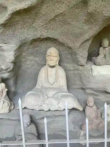 日本寺の{uncategorized: "未分類", other: "その他", undefined: "問題あり", building: "その他建物", grave: "お墓", sacred_gate: "鳥居", guardian: "狛犬", statue: "像", buddha: "仏像", history: "歴史", nature: "自然", garden: "庭園", animal: "動物", pagoda: "塔", temizu: "手水舎", mountain_gate: "山門・神門", sanctuary: "本殿・本堂", subordinate: "末社・摂社", art: "芸術", scenery: "景色", jizo: "地蔵", ema: "絵馬", goshuin: "御朱印", omikuji: "おみくじ", items: "授与品その他", amulet: "お守り", goshuincho: "御朱印帳", eats: "食事", festival: "お祭り", votive_dance: "神楽", shichigosan: "七五三参", wedding: "結婚式", experience: "体験その他", initially: "初詣", around: "周辺", anti_infection: "感染症対策"}