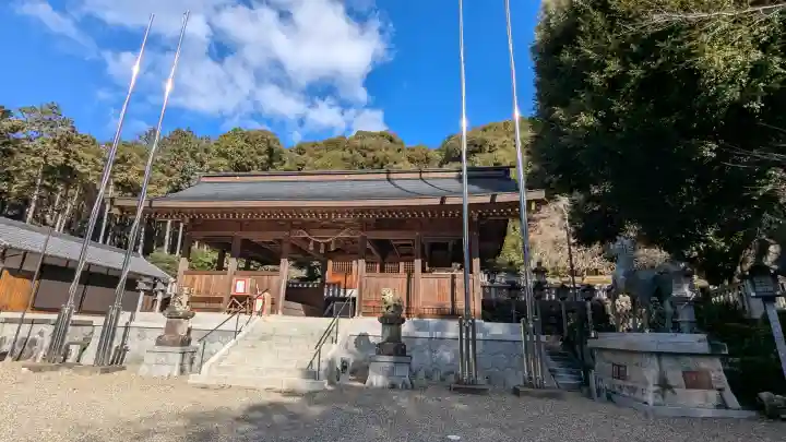 伊波乃西神社の{uncategorized: "未分類", other: "その他", undefined: "問題あり", building: "その他建物", grave: "お墓", sacred_gate: "鳥居", guardian: "狛犬", statue: "像", buddha: "仏像", history: "歴史", nature: "自然", garden: "庭園", animal: "動物", pagoda: "塔", temizu: "手水舎", mountain_gate: "山門・神門", sanctuary: "本殿・本堂", subordinate: "末社・摂社", art: "芸術", scenery: "景色", jizo: "地蔵", ema: "絵馬", goshuin: "御朱印", omikuji: "おみくじ", items: "授与品その他", amulet: "お守り", goshuincho: "御朱印帳", eats: "食事", festival: "お祭り", votive_dance: "神楽", shichigosan: "七五三参", wedding: "結婚式", experience: "体験その他", initially: "初詣", around: "周辺", anti_infection: "感染症対策"}