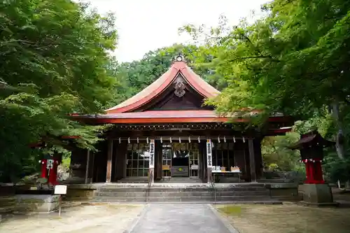 霊山神社の本殿・本堂