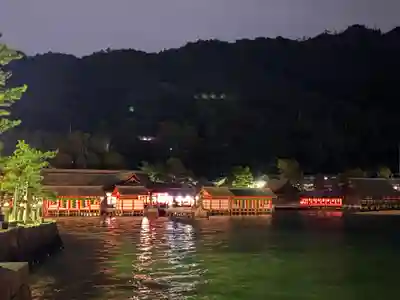 厳島神社(広島県)