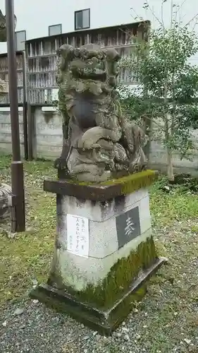 駒形神社の狛犬