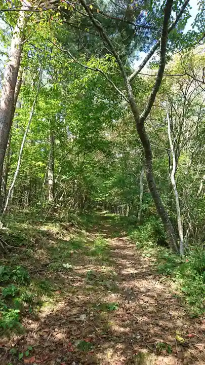 尾崎神社の周辺