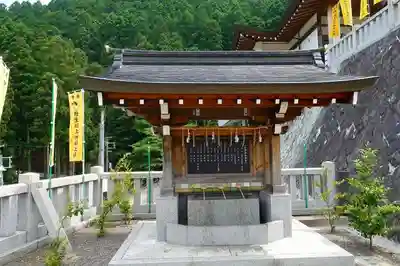 丹生川上神社（上社）の手水舎