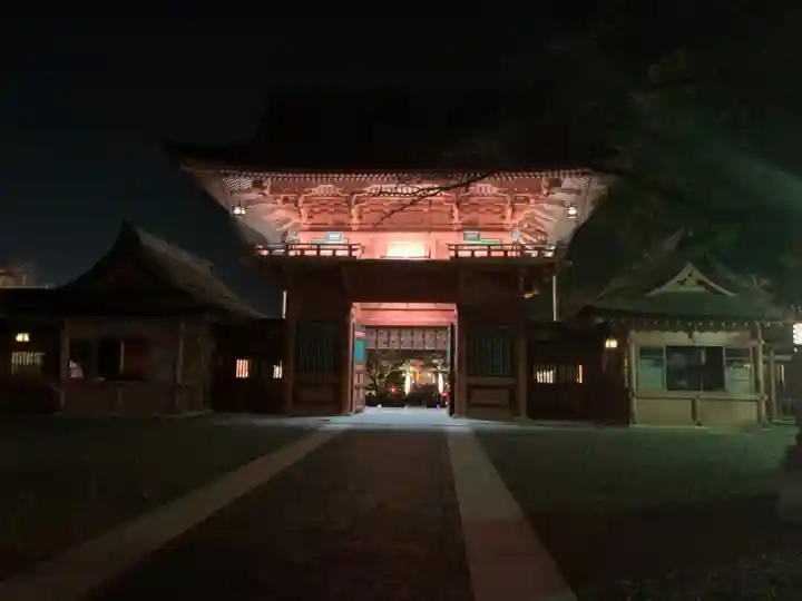富士山本宮浅間大社の山門・神門