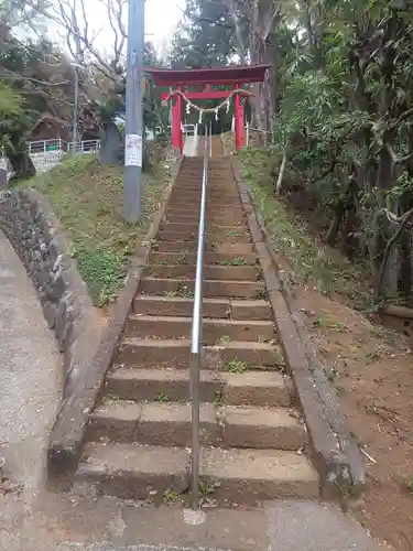 諏訪神社の鳥居