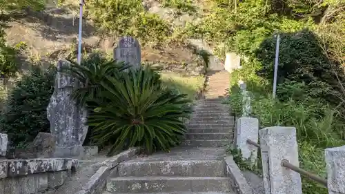 那古寺の庭園