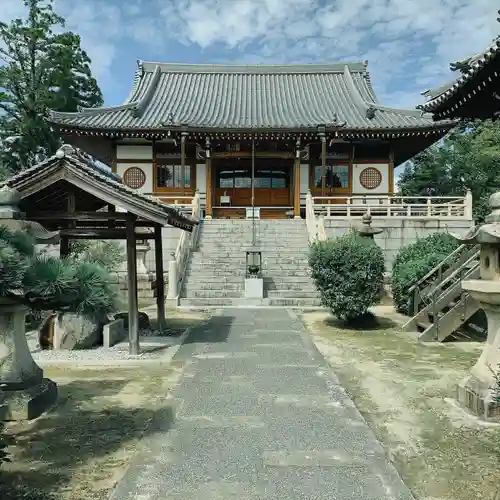 達磨寺の本殿・本堂