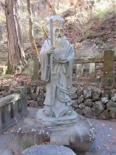 榛名神社の像