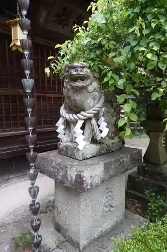 葛上神社の狛犬