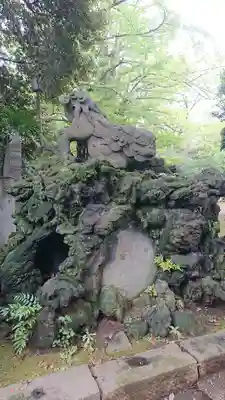 赤坂氷川神社の狛犬