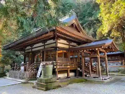 武蔵二宮 金鑚神社の本殿・本堂
