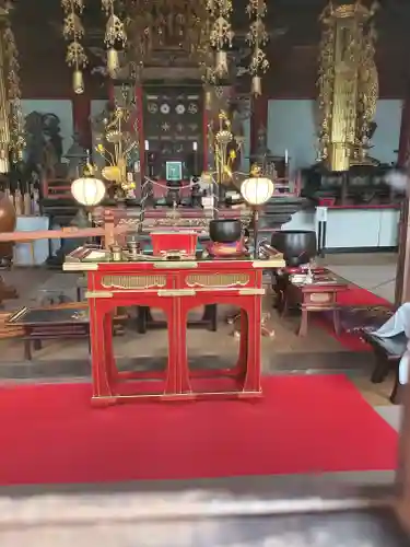 滿願寺の本殿・本堂