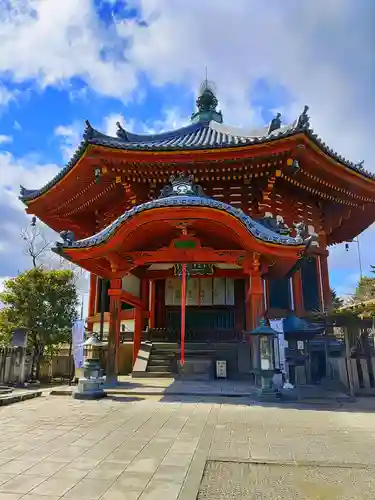 興福寺の本殿・本堂