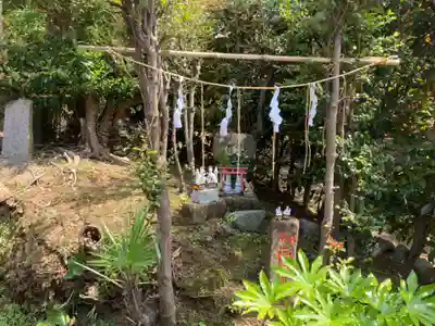 横浜御嶽神社の末社・摂社