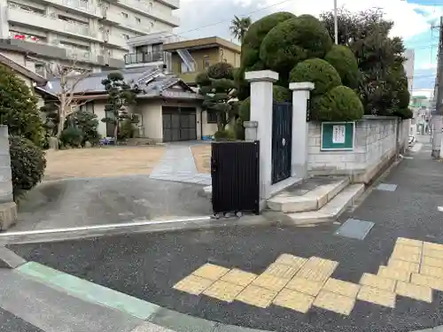 意伝寺の本殿・本堂