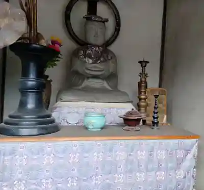 妻薬師堂の地蔵