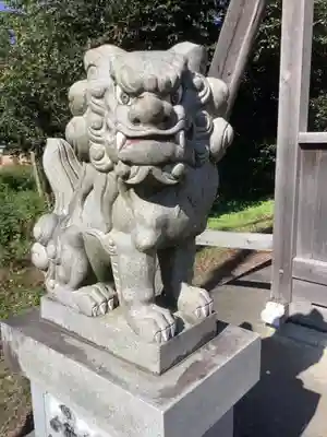 白山社（仲畑）の狛犬