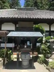 極楽寺の本殿