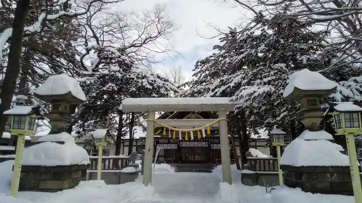 新琴似神社の末社・摂社