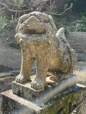 古物神社の狛犬