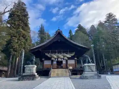 諏訪大社下社秋宮(長野県)