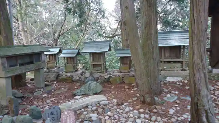 尾張冨士大宮浅間神社の末社・摂社