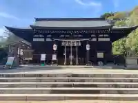 弓弦羽神社の{uncategorized: "未分類", other: "その他", undefined: "問題あり", building: "その他建物", grave: "お墓", sacred_gate: "鳥居", guardian: "狛犬", statue: "像", buddha: "仏像", history: "歴史", nature: "自然", garden: "庭園", animal: "動物", pagoda: "塔", temizu: "手水舎", mountain_gate: "山門・神門", sanctuary: "本殿・本堂", subordinate: "末社・摂社", art: "芸術", scenery: "景色", jizo: "地蔵", ema: "絵馬", goshuin: "御朱印", omikuji: "おみくじ", items: "授与品その他", amulet: "お守り", goshuincho: "御朱印帳", eats: "食事", festival: "お祭り", votive_dance: "神楽", shichigosan: "七五三参", wedding: "結婚式", experience: "体験その他", initially: "初詣", around: "周辺", anti_infection: "感染症対策"}