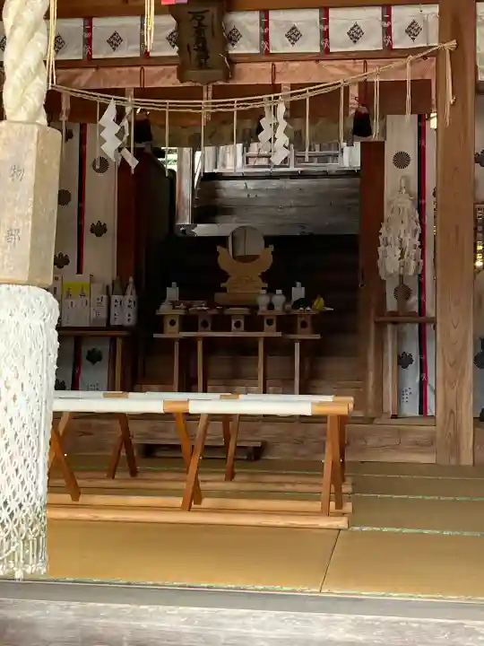 石上布都魂神社(岡山県)