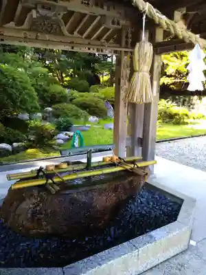 氣多大社の手水舎