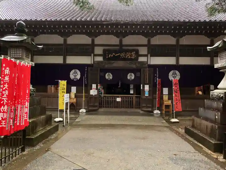 豊川閣 妙厳寺の本殿・本堂