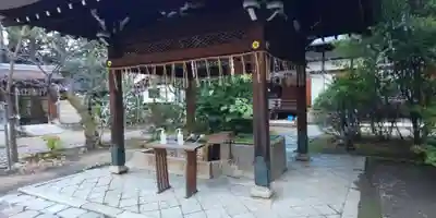 御霊神社(上御霊神社)の手水舎
