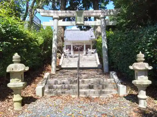 八幡社の鳥居