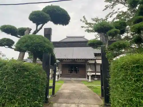 東光院の山門