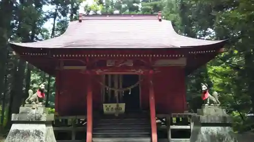 稲荷神社の本殿