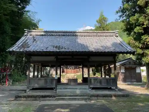 子安神社（勝原）の建物その他